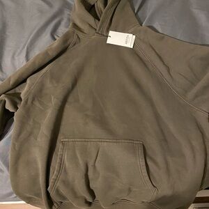 Aritzia Vintage Dark Olive Raglan